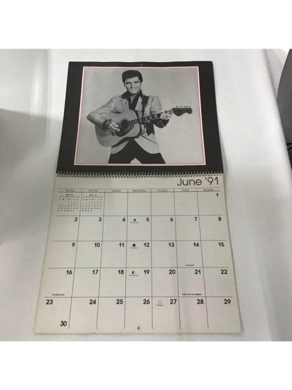 Vintage 1991 Cleo Elvis Presley Calendar